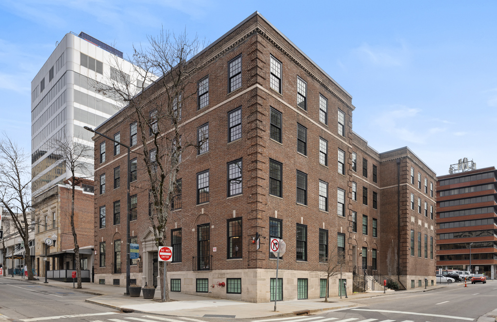 partners-ywca-exterior-downtown