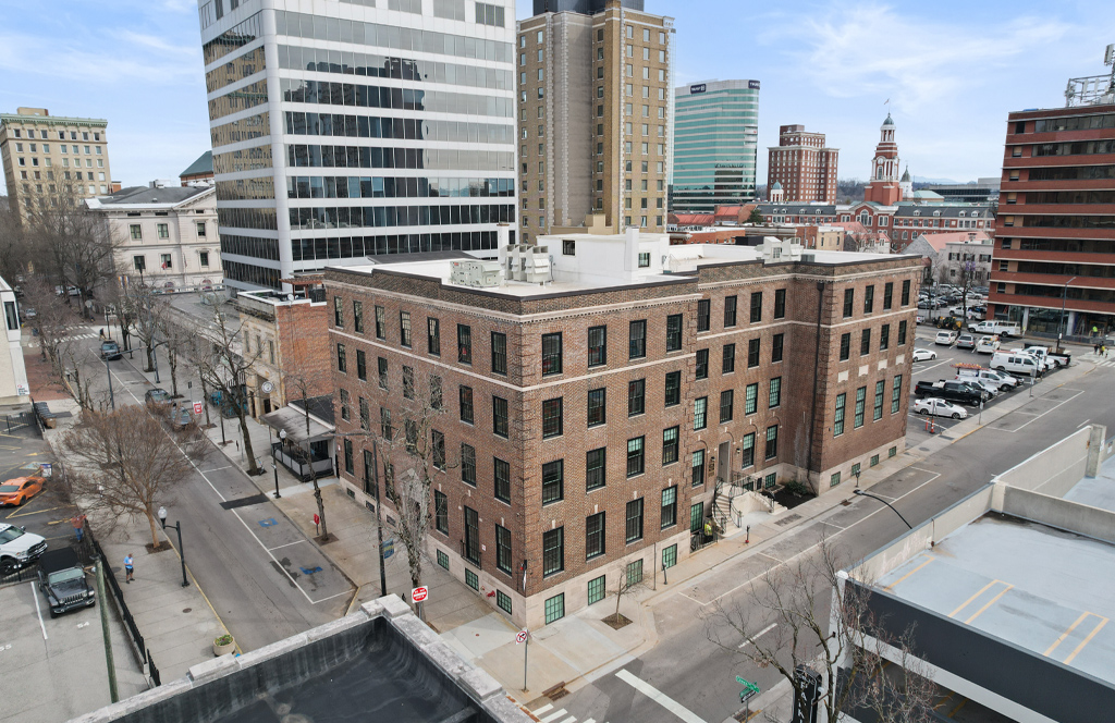 partners-ywca-exterior-downtown-knoxville